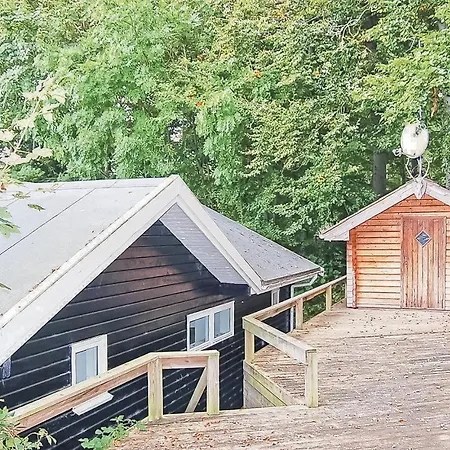 Holiday Haderslev 30 度假居 *